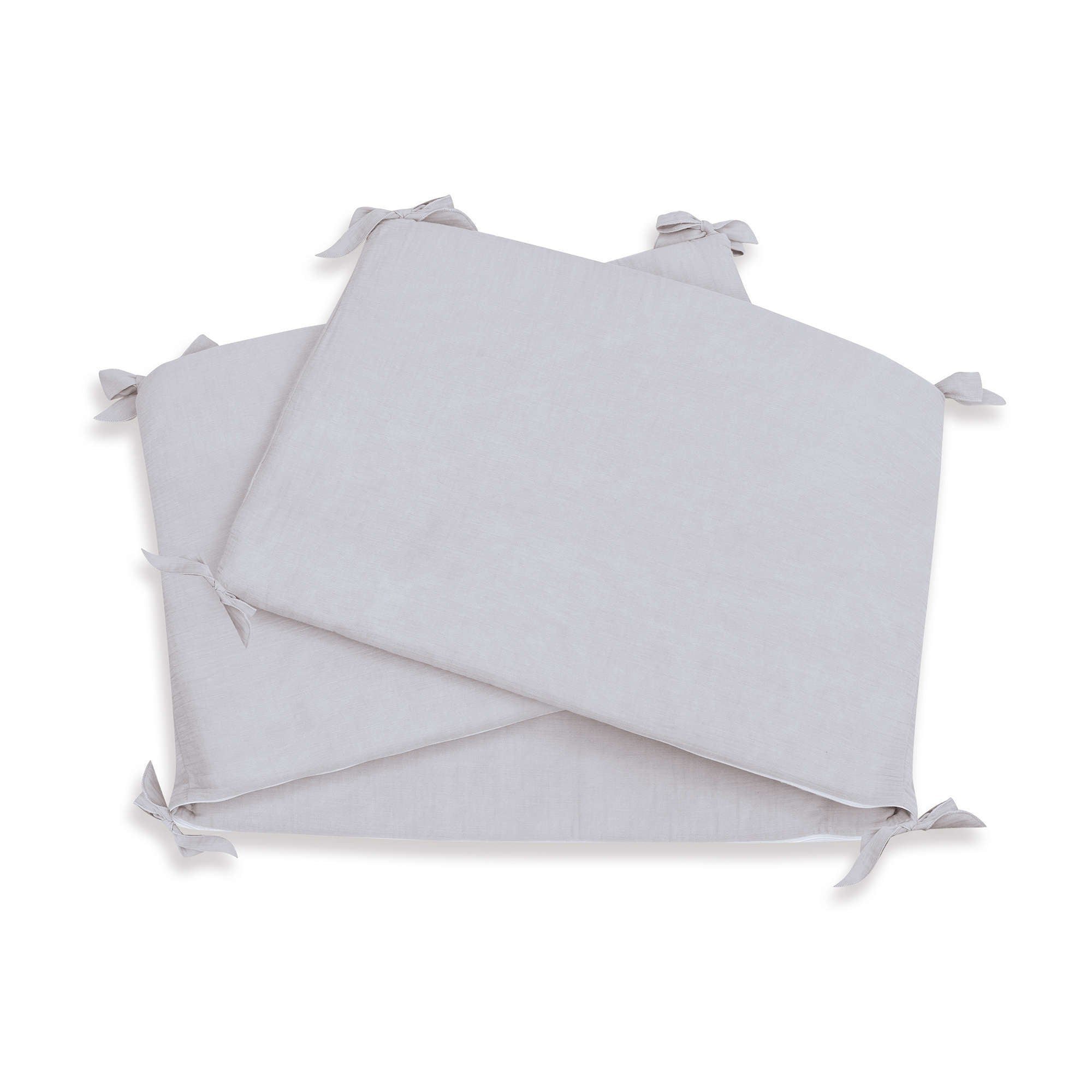 Protector cuna 60x120 cm (desenfundable) gris · Delphin 607A-134
