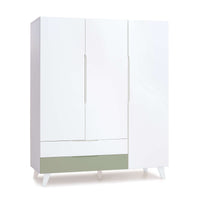 Dormitorio infantil grande en blanco y verde-oliva · Style Plus+ Erba