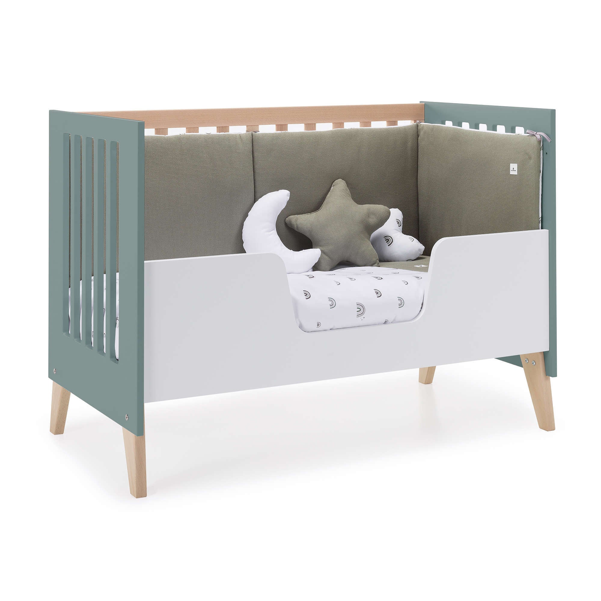 cuna evolutiva en color verde eucalipto en etapa de camita infantil