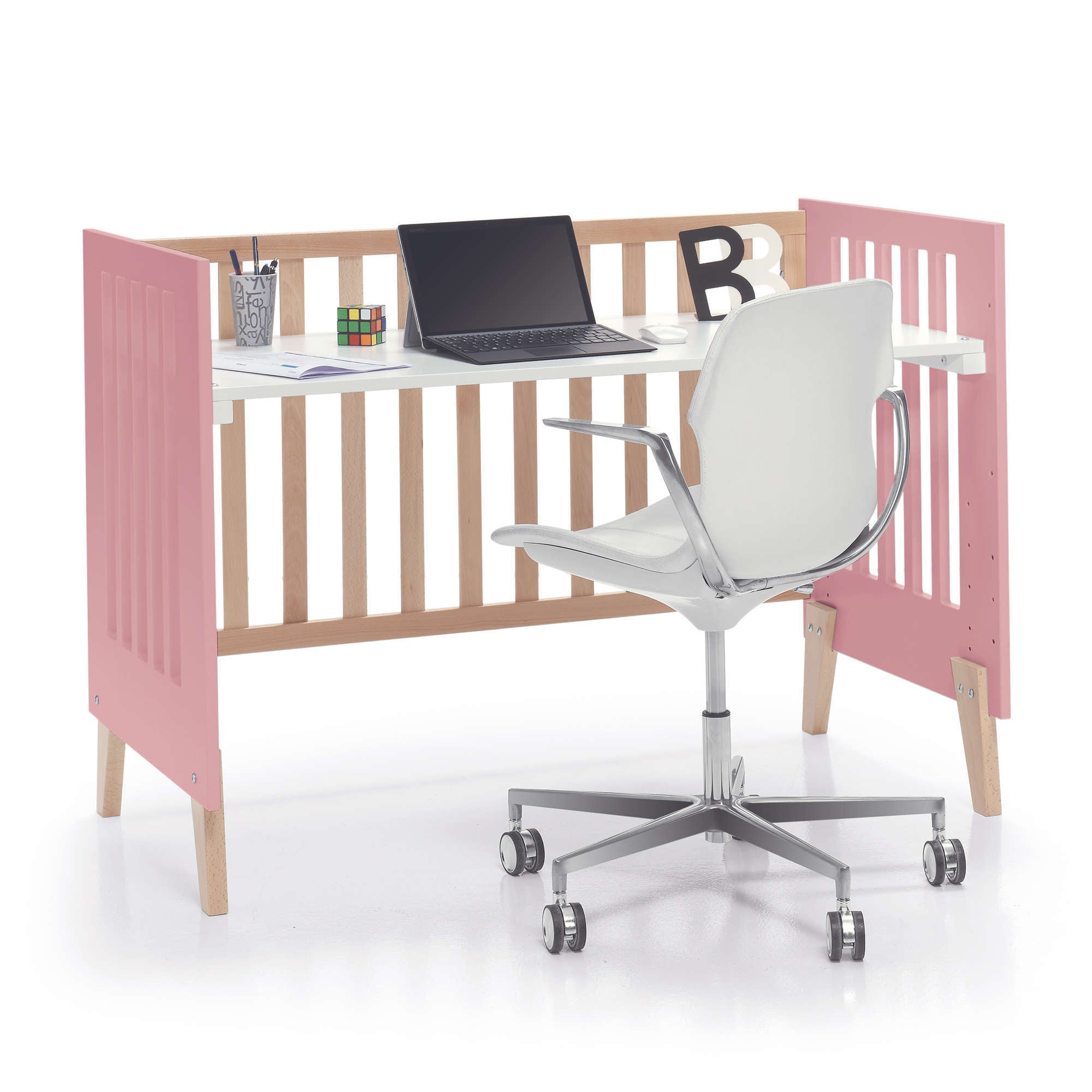 cuna evolutiva de madera y color rosa evolutiva en etapa de escritorio