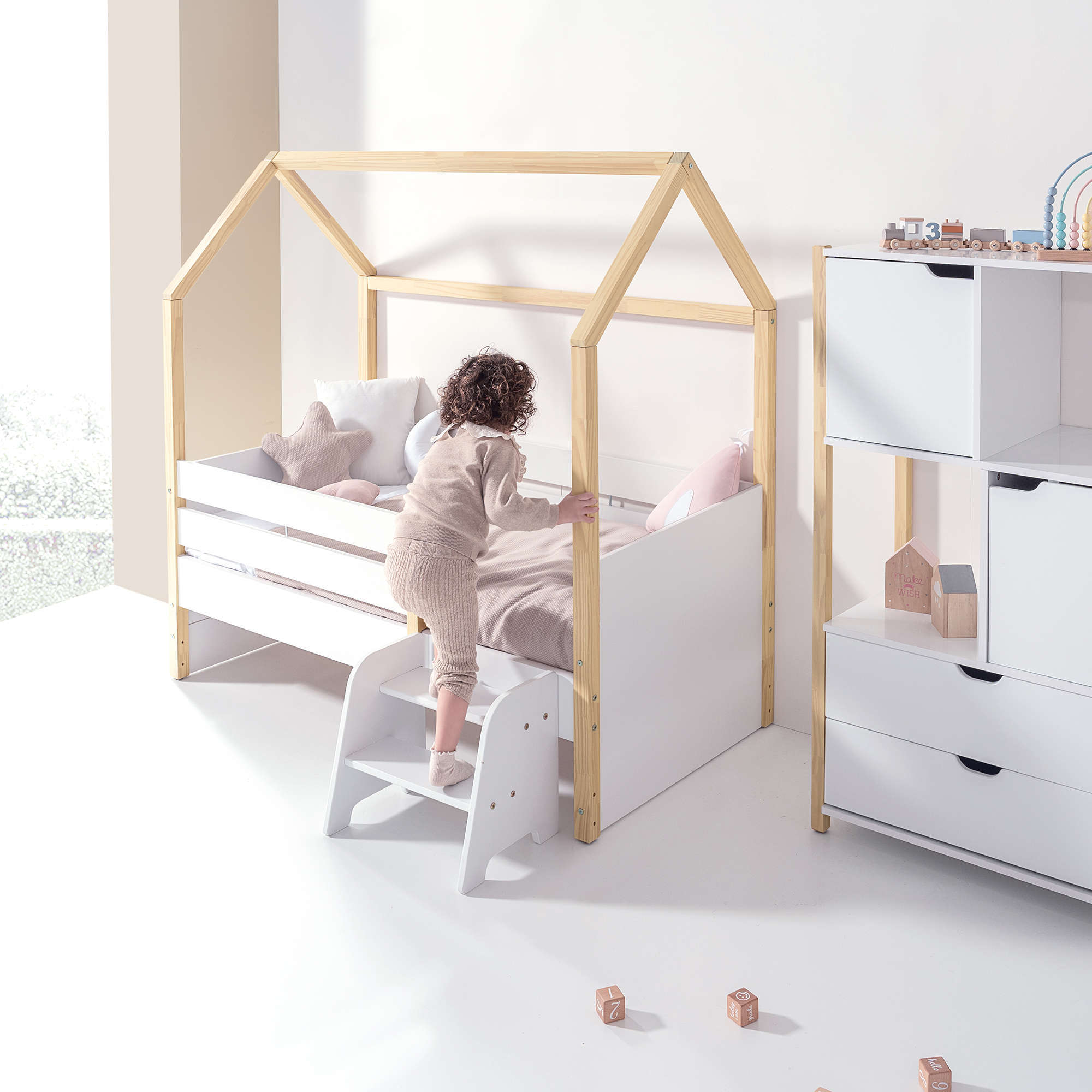 Escalera infantil para camas, cunas y cunas convertibles · Passetto JU150